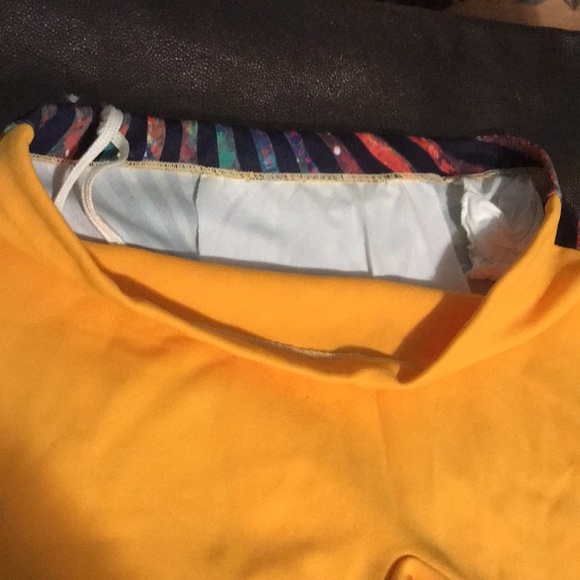 Vintage Men’s size Small groovy swim trunks RARE! - Picture 3 of 5